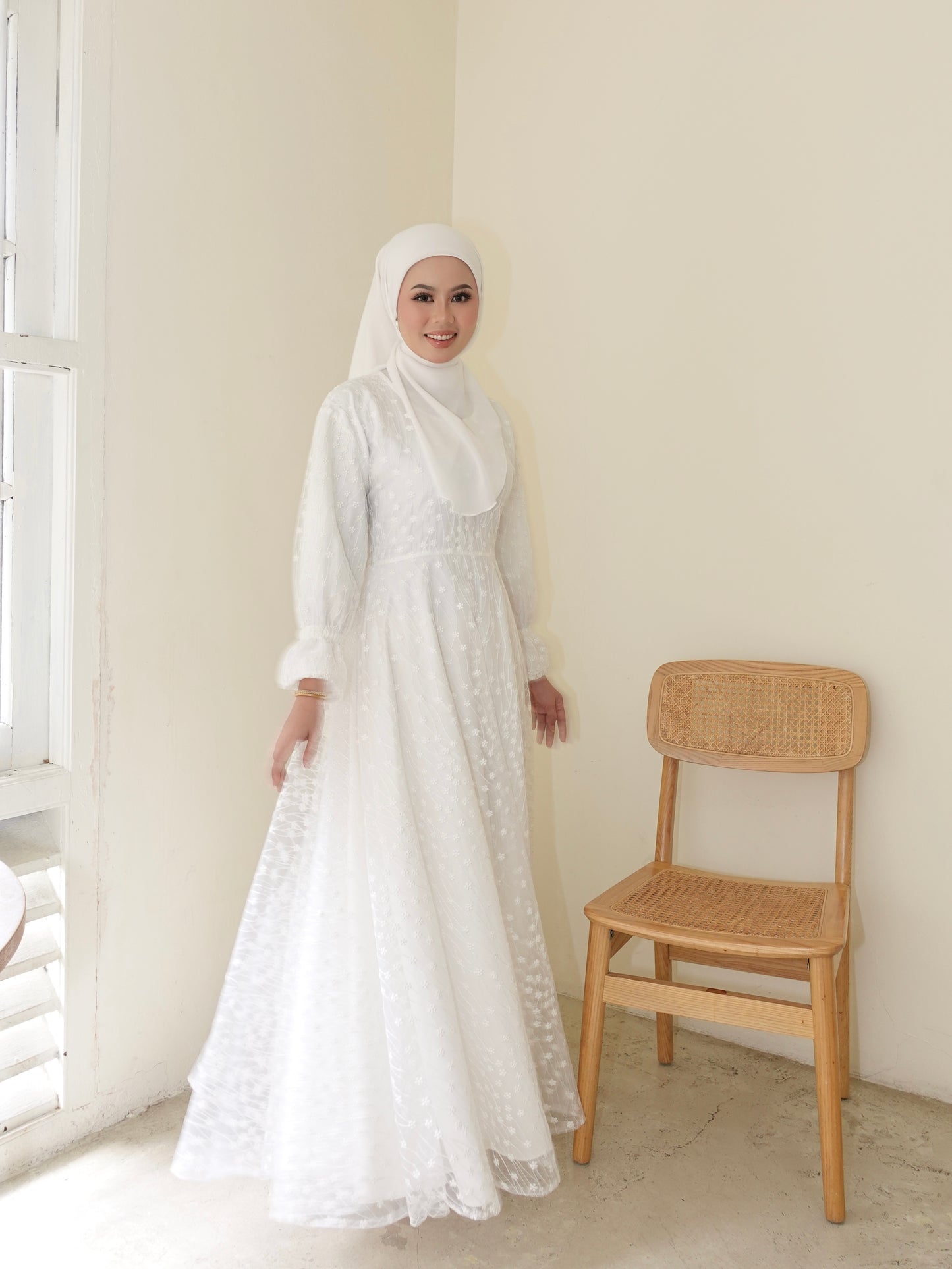 PENELOPE DRESS IN WHITE