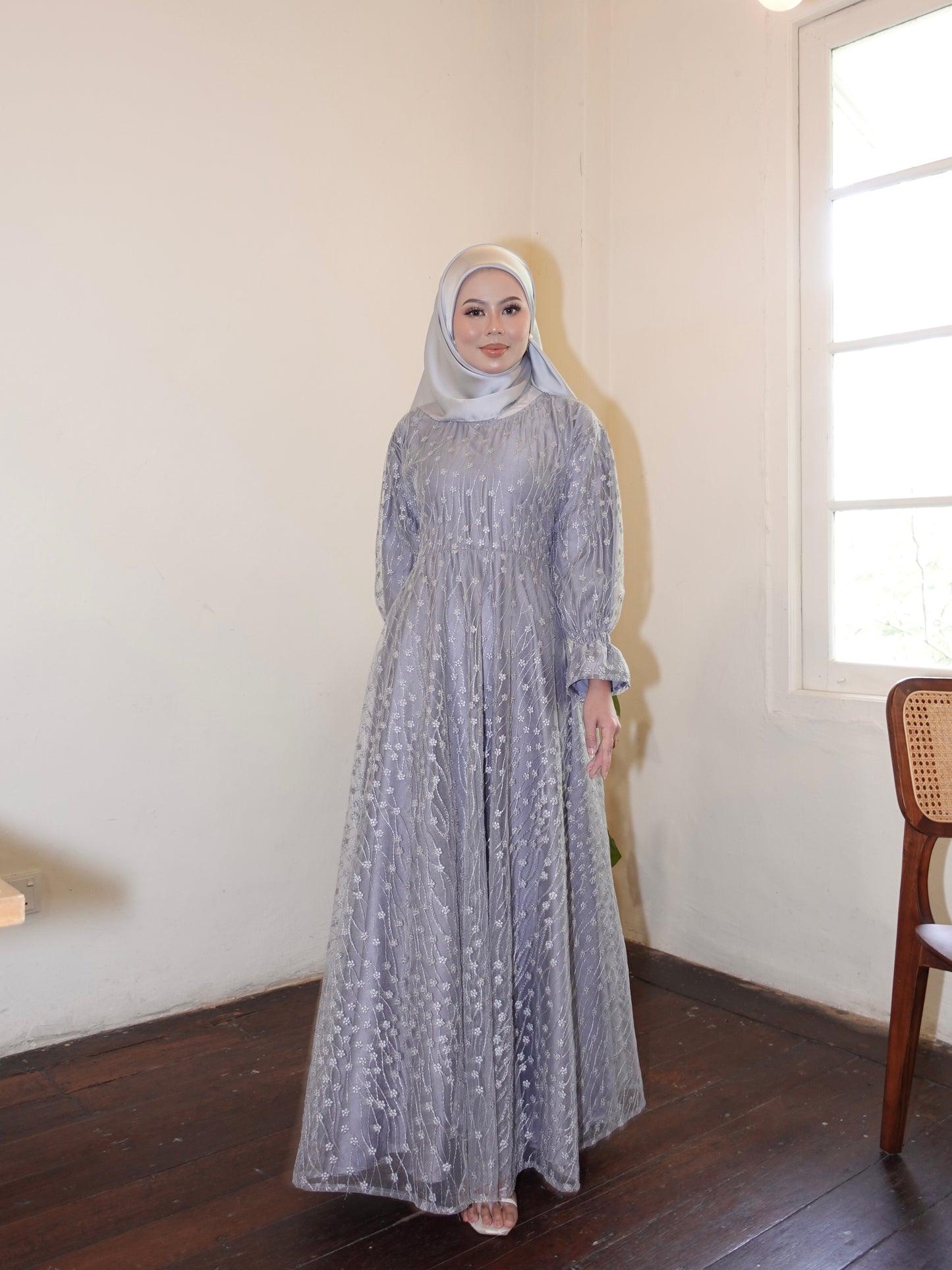 PENELOPE DRESS IN GREY