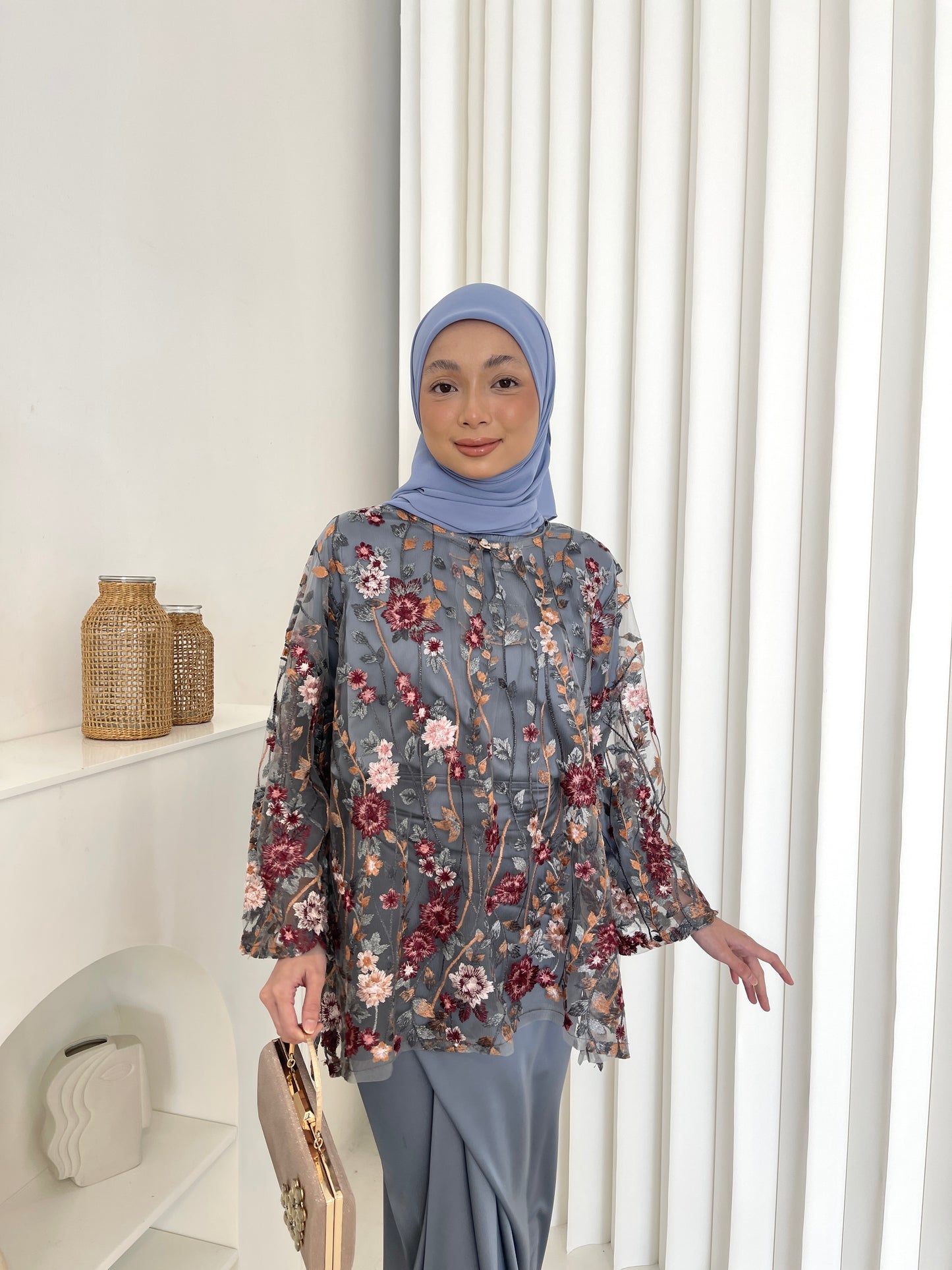 DAHLIA KURUNG IN GREYISH BLUE