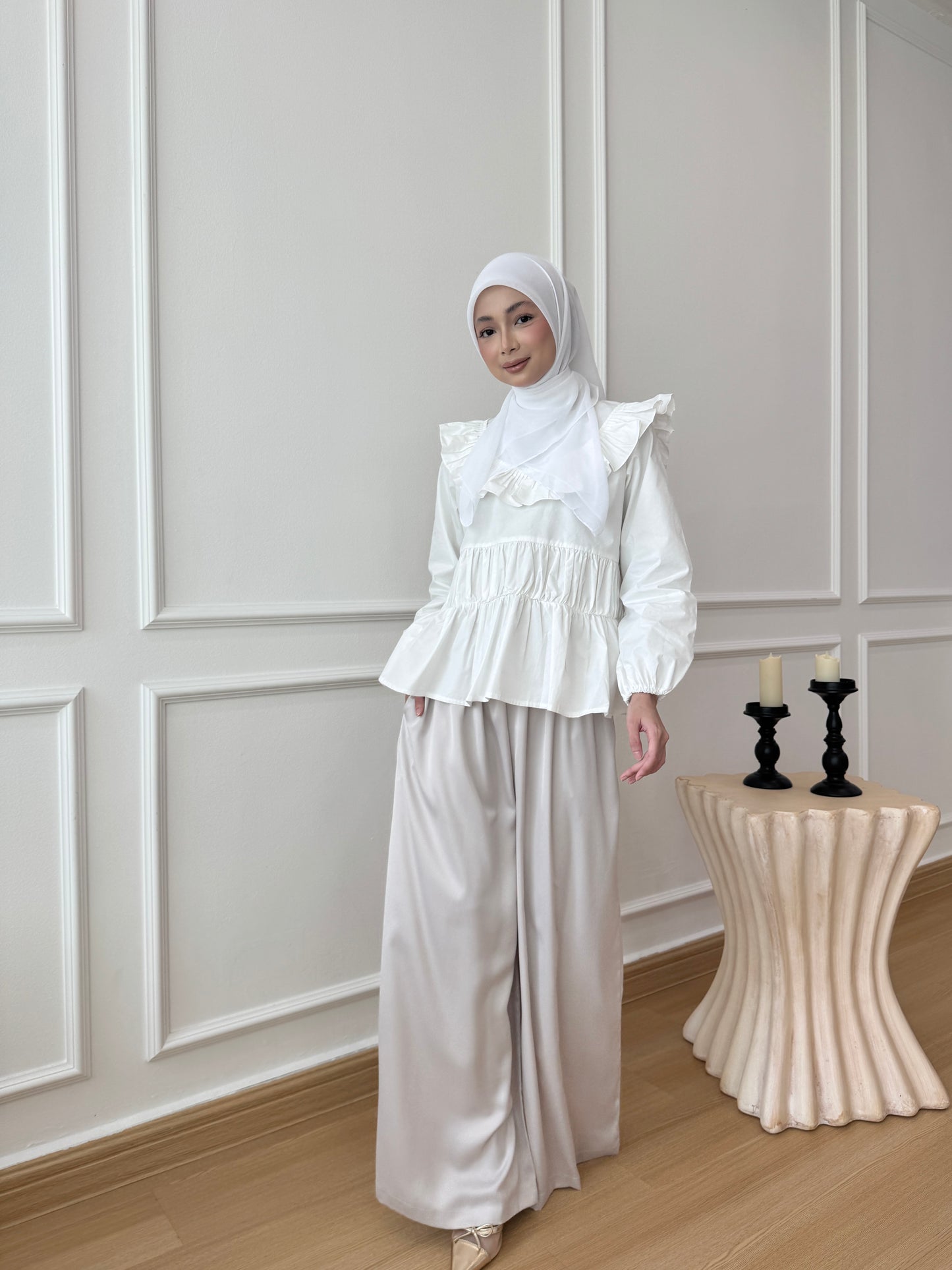 SERENE SATIN PANTS IN VANILLA