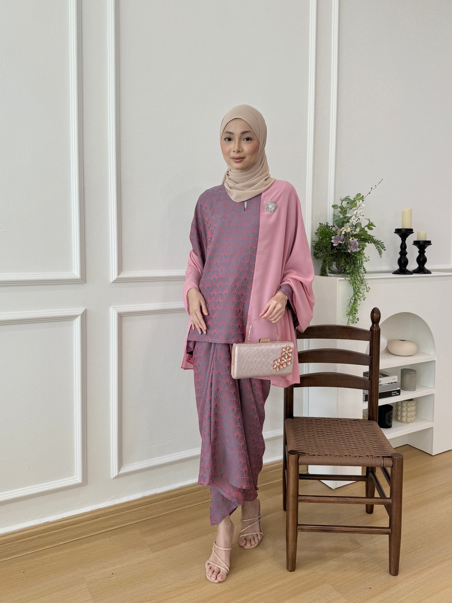 EMILIA IN ROSE PINK