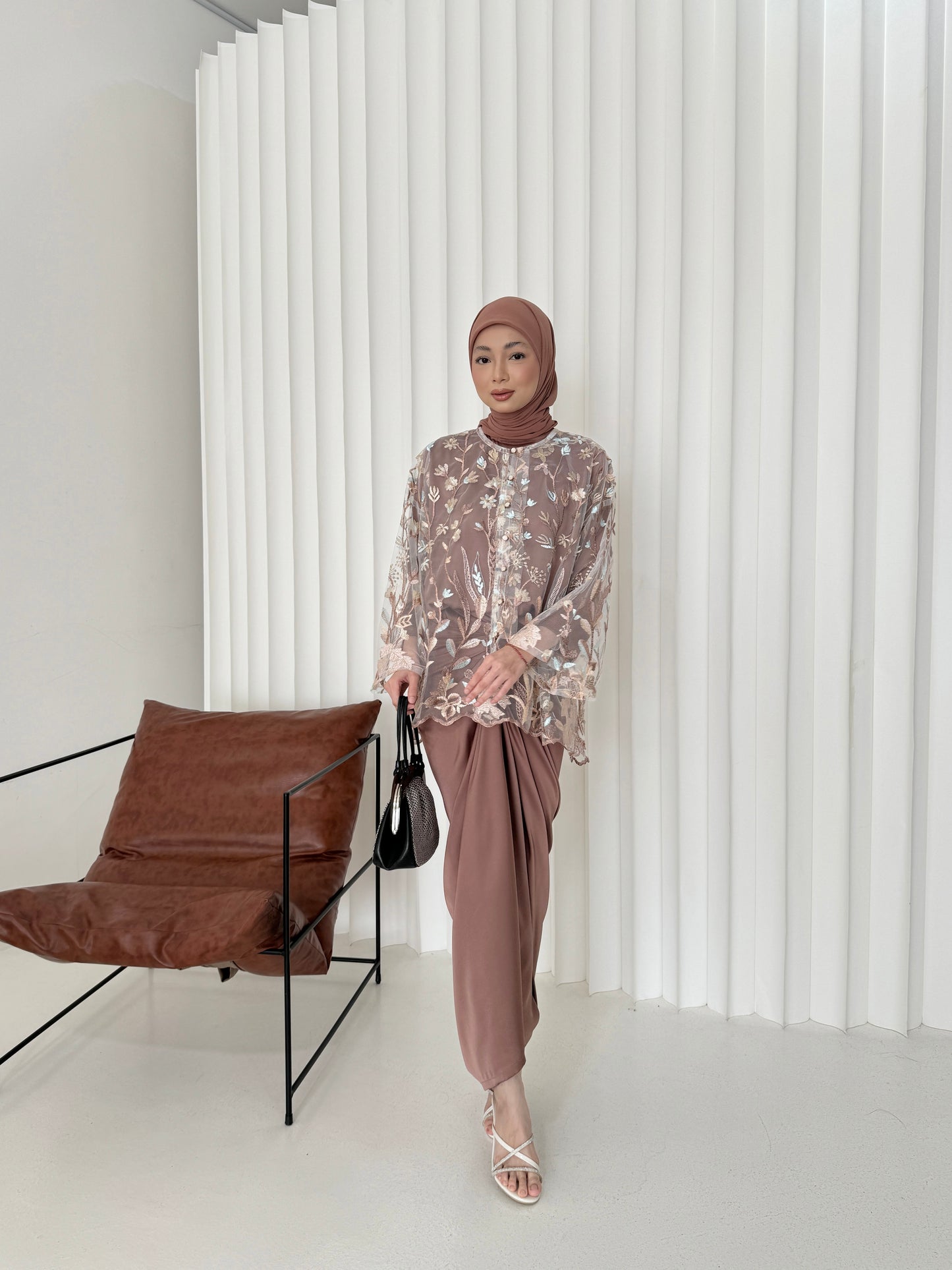 ELANA IN BROWN