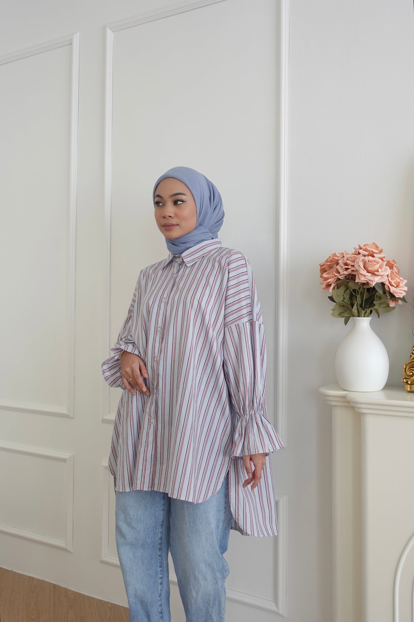 GIRLFRIEND SHIRT IN BLUEBELL
