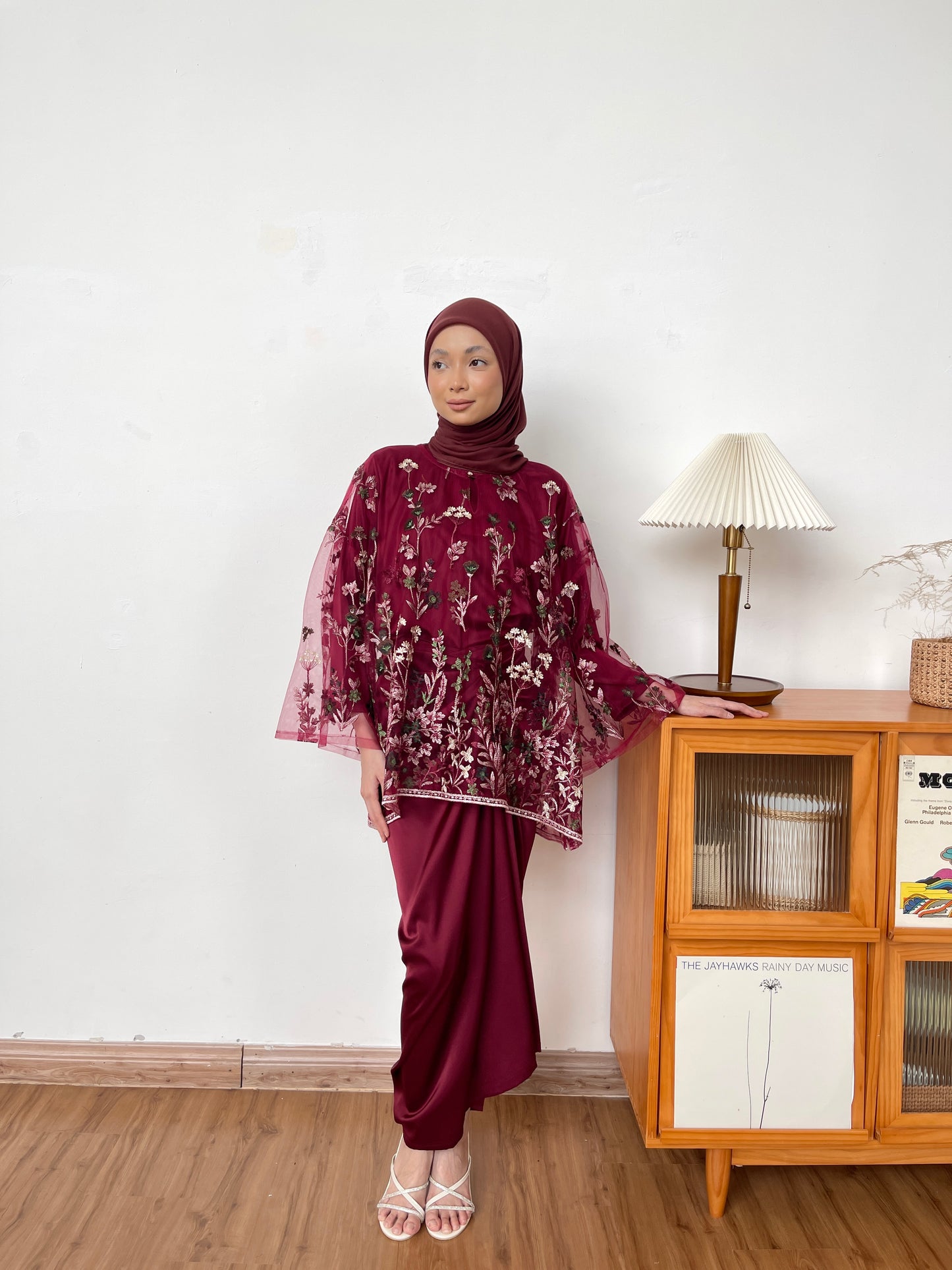 TERATAI KURUNG KEDAH IN MAROON