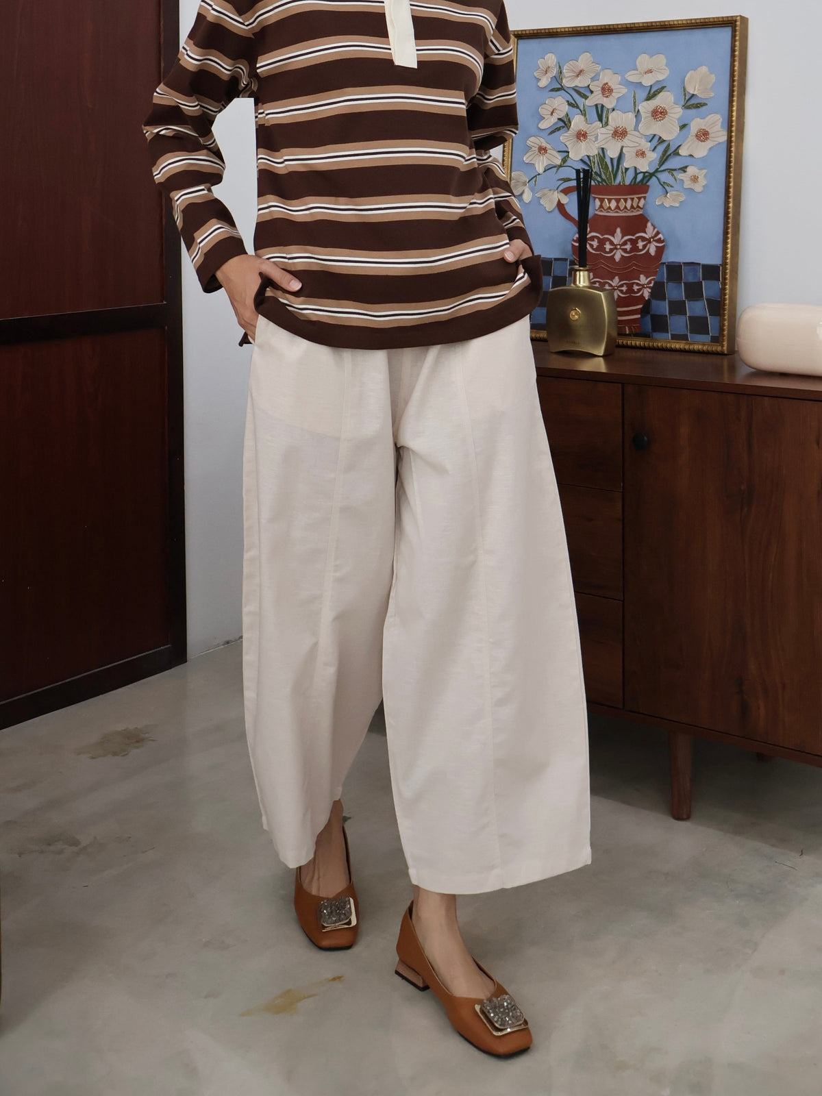 Curved Linen Pants