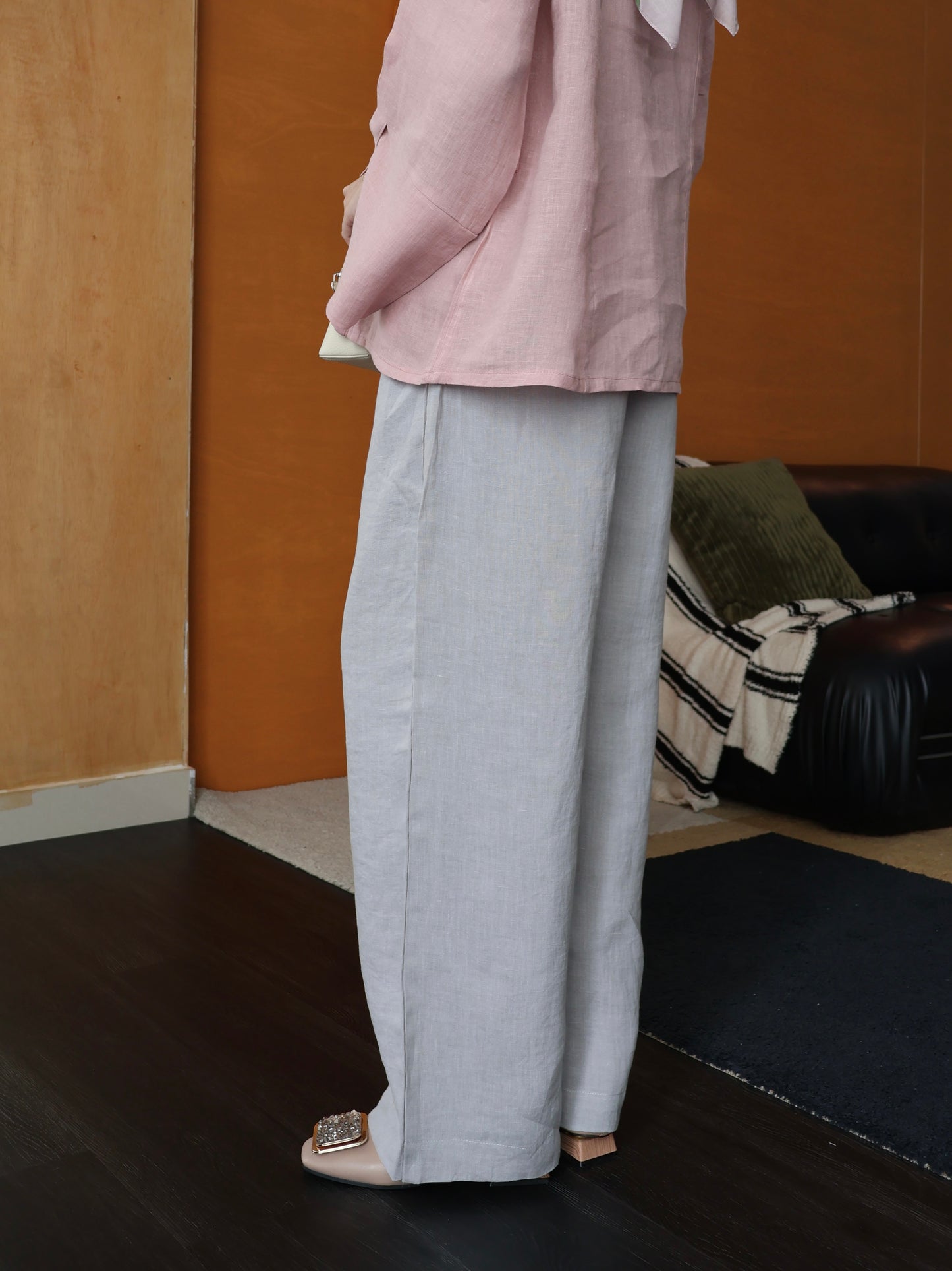 SOLACE LINEN PANTS IN GREY