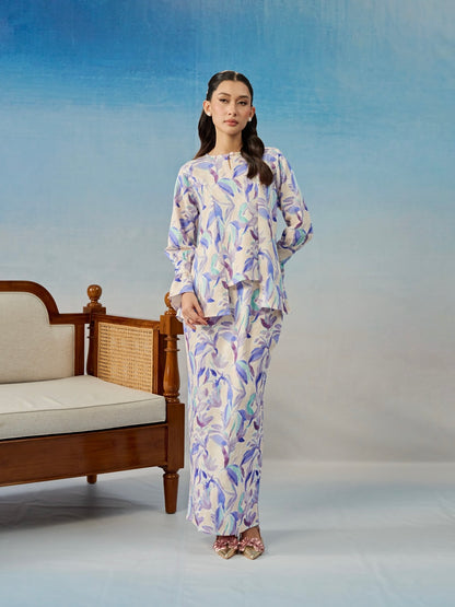 Lunara Kurung in Lilac Dream