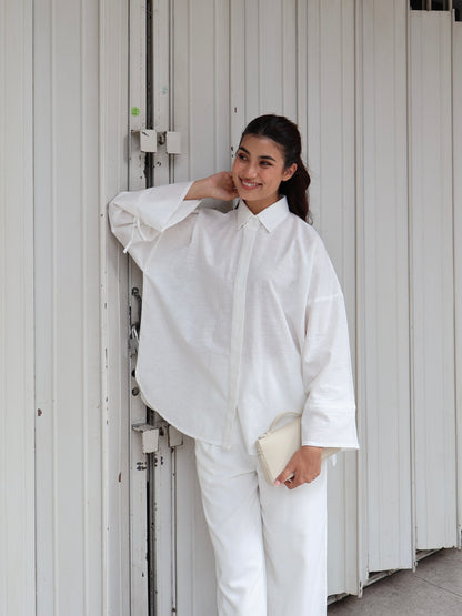 BETH LINEN IN WHITE
