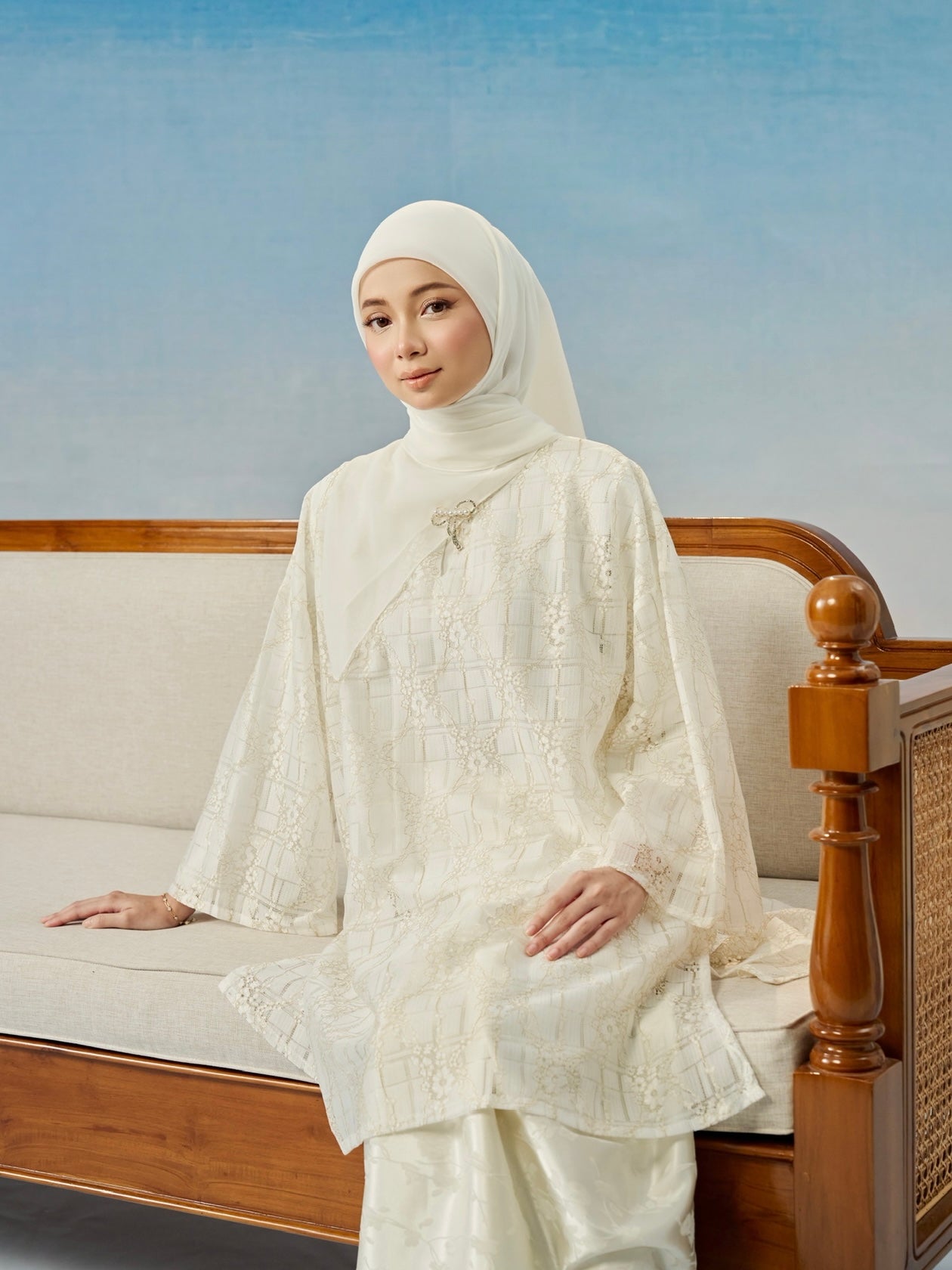 OPHELIA KURUNG IN SNOW