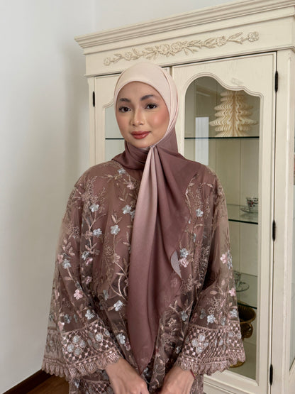 MARIAM DWITONE IN BROWN