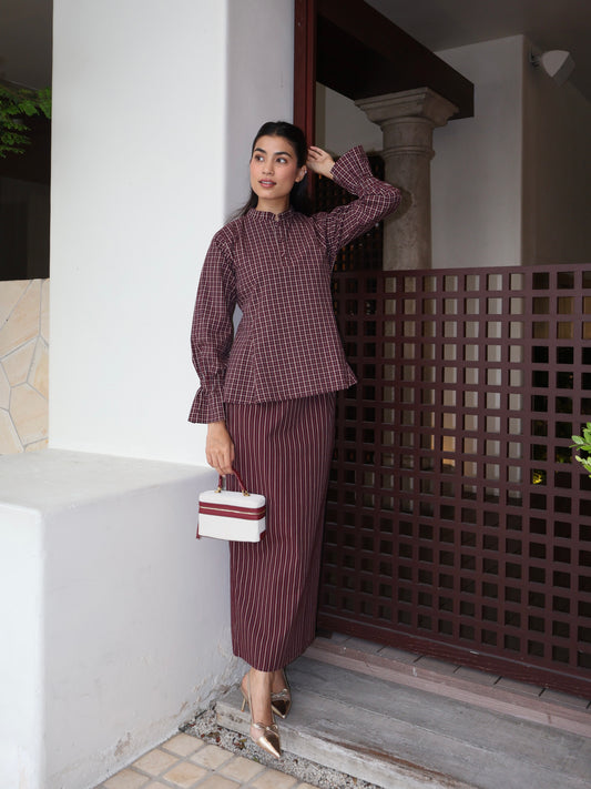 LINEA SET IN BURGUNDY