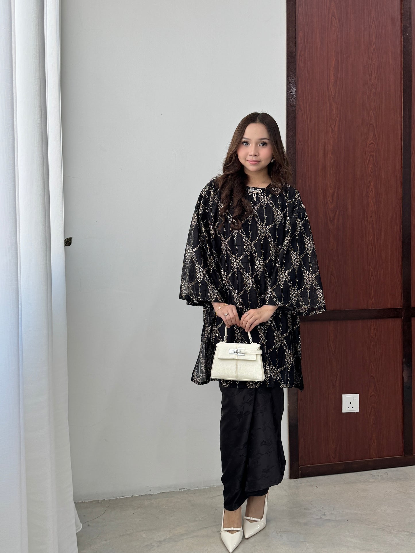 DEFECT OPHELIA KURUNG IN MIDNIGHT