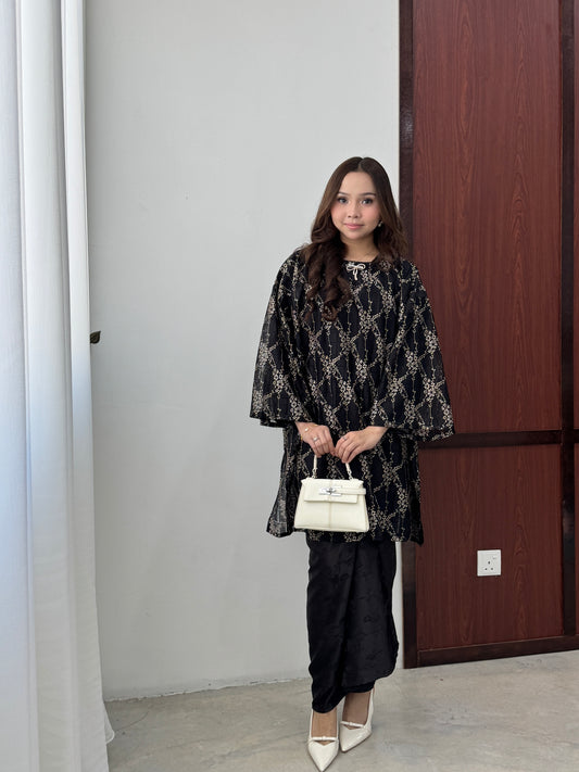 DEFECT OPHELIA KURUNG IN MIDNIGHT