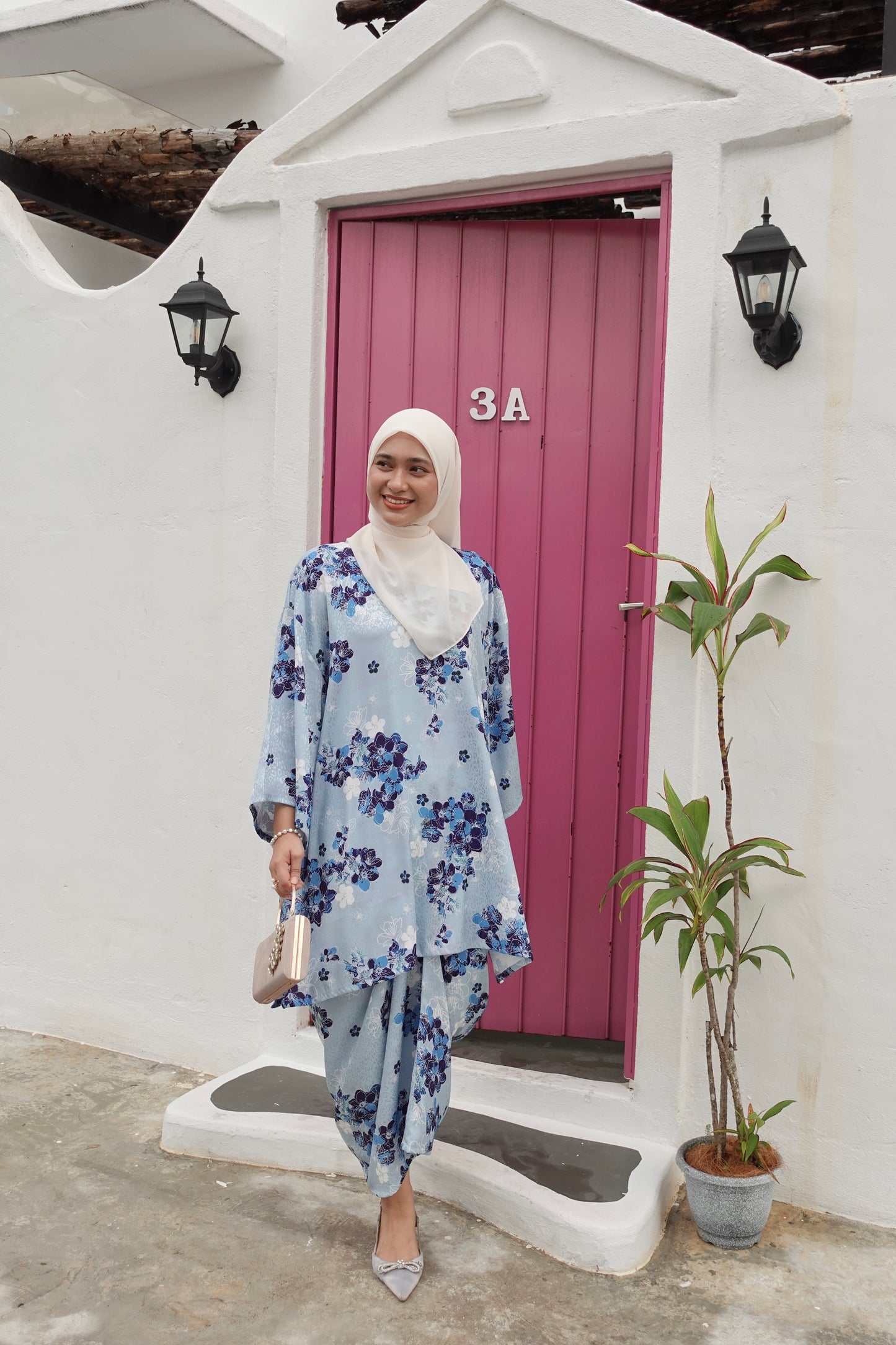 KESUMA KURUNG IN SKY BLUE