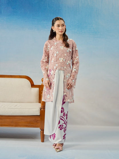 ZENIA KEBAYA IN DUSTY ROSE