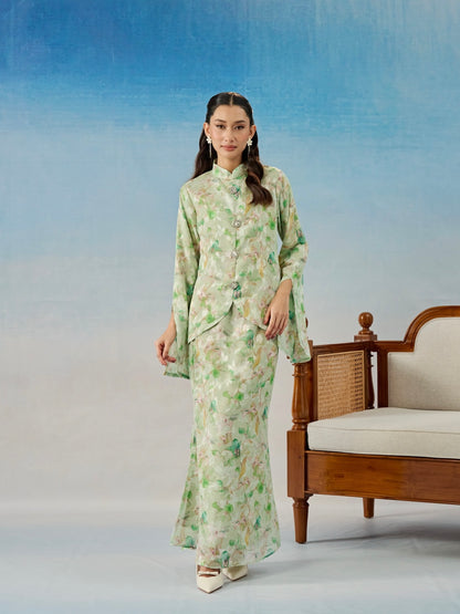 CAMELLIA KURUNG IN MINT PETAL