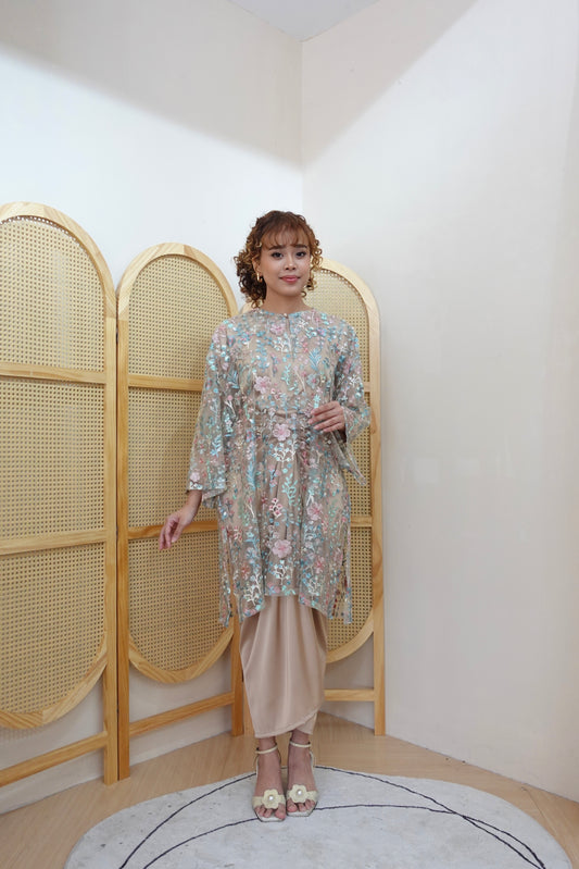 INDAH KURUNG IN NUDE