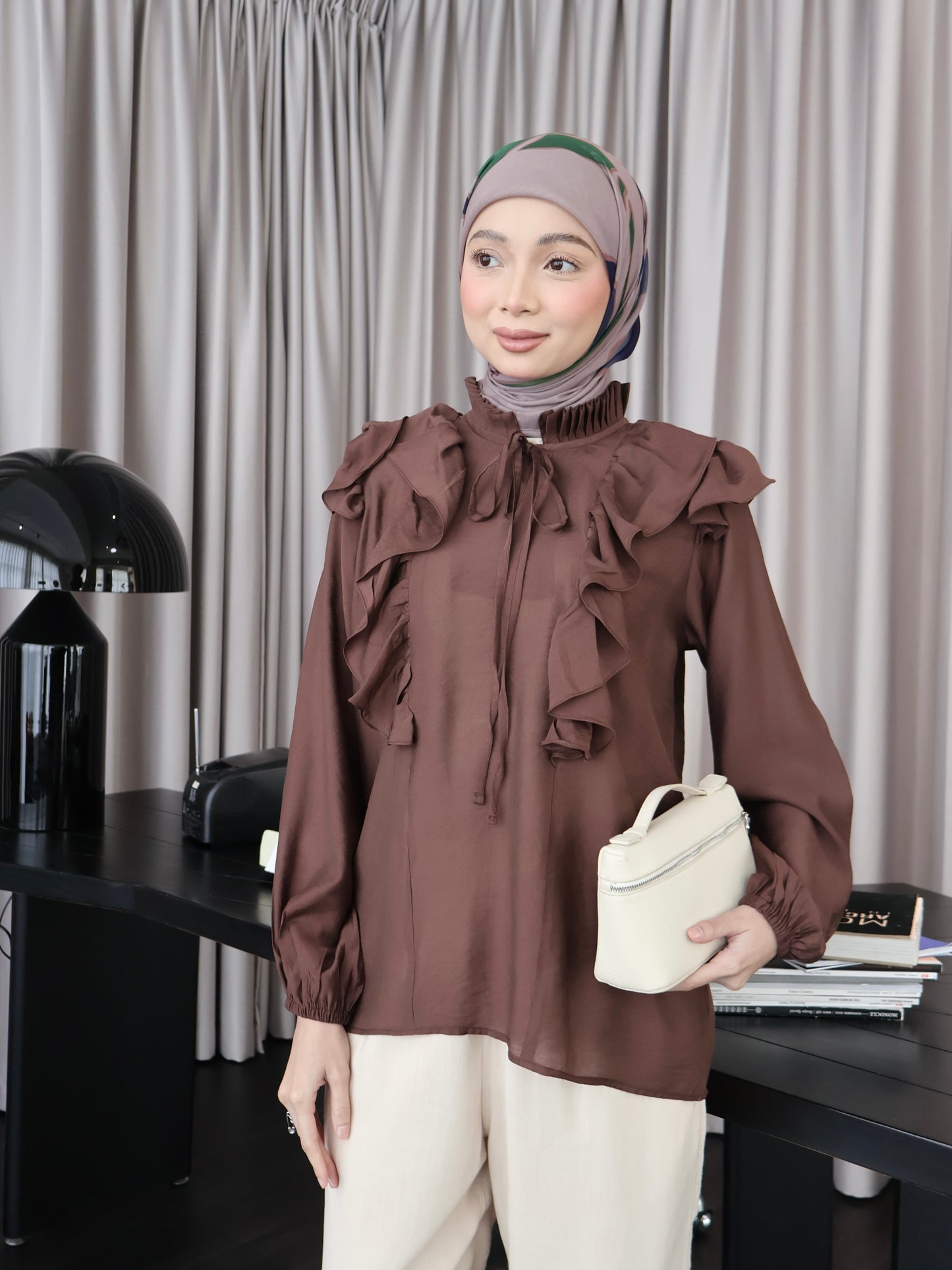 WHISPER LYOCELL IN CHOCOLATE