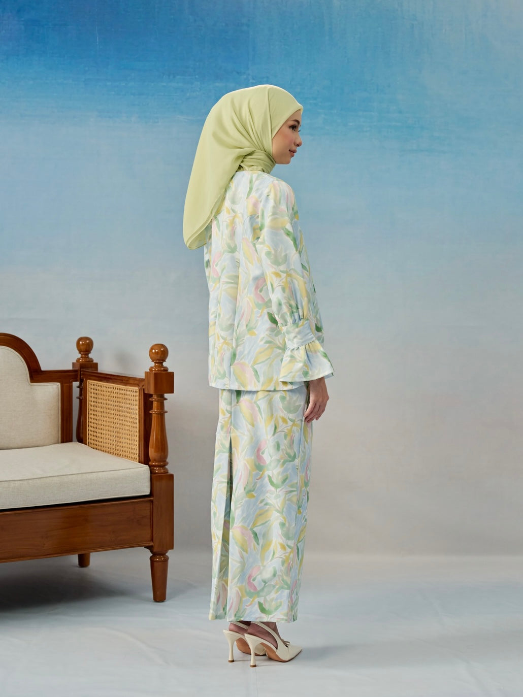 LUNARA KURUNG IN MINT WHISPER