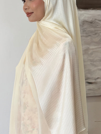 Vela Shawl in Buttercream