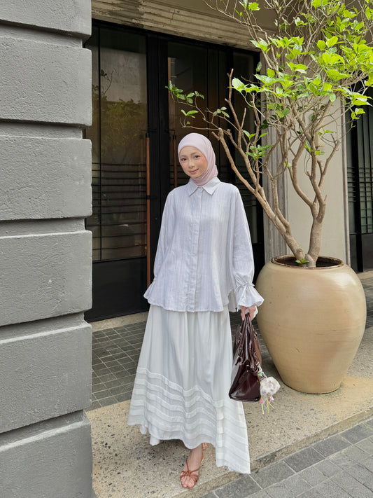 BETH STRIPES IN WHITE