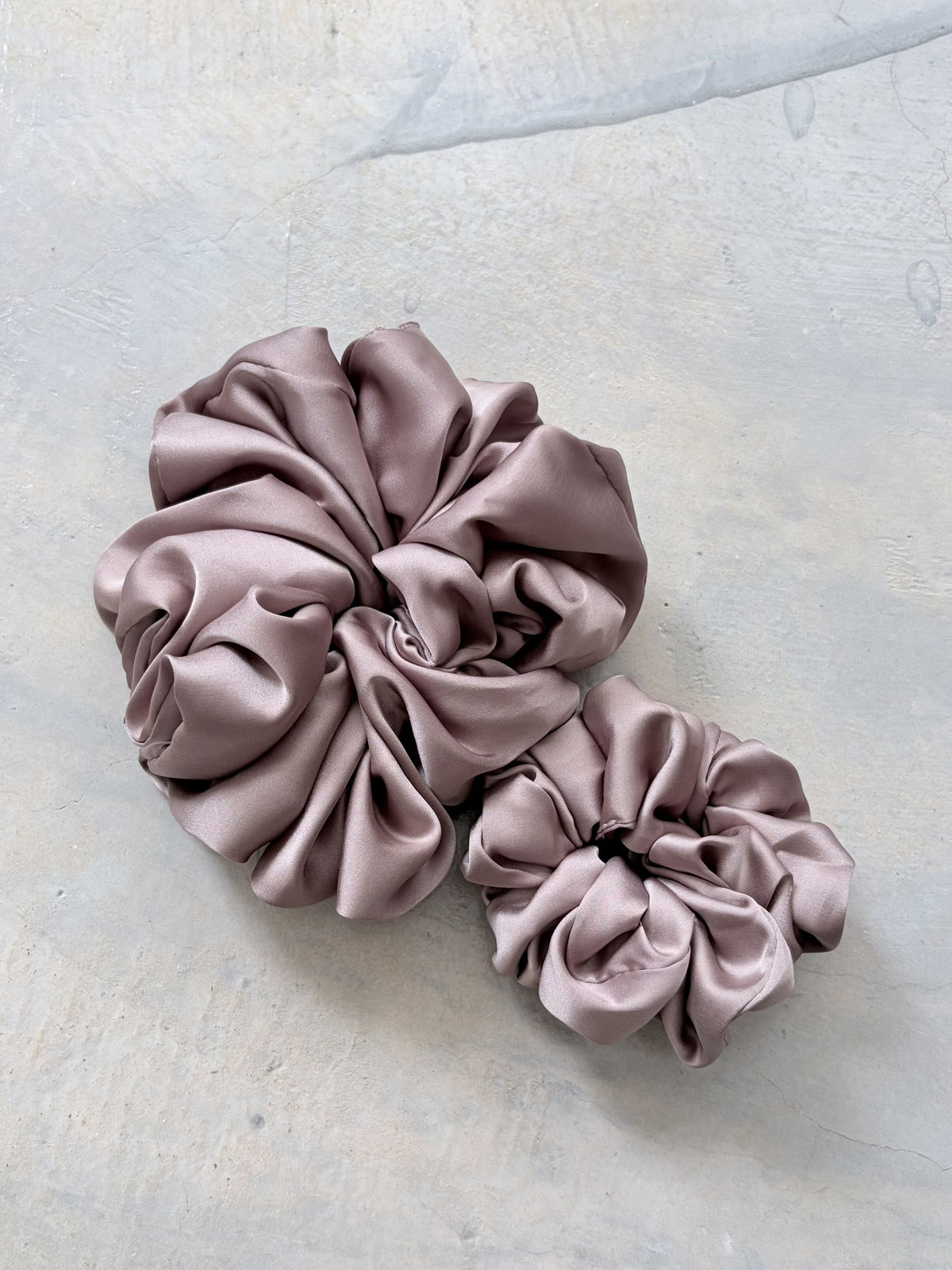 Scrunchie in Toffee Cream