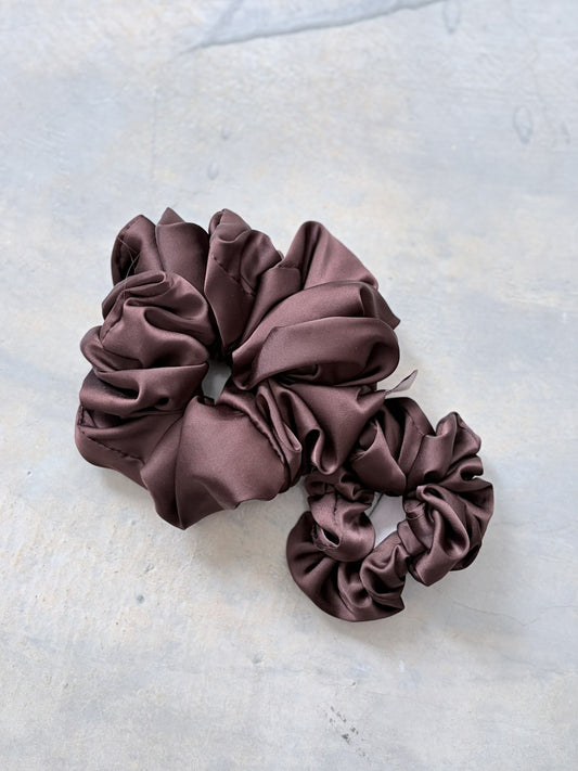 Scrunchie in Brownie