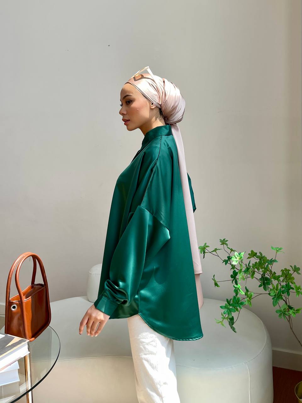 QALAE IN PINE GREEN